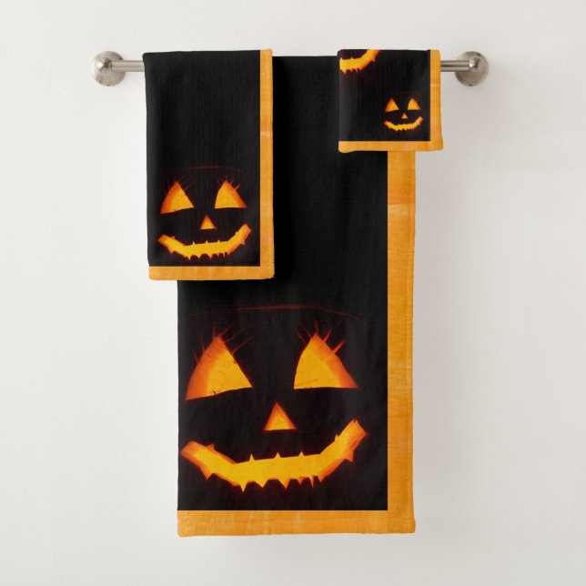 Pumpkin Black and Orange Bathroom Towel Set (Insitu)