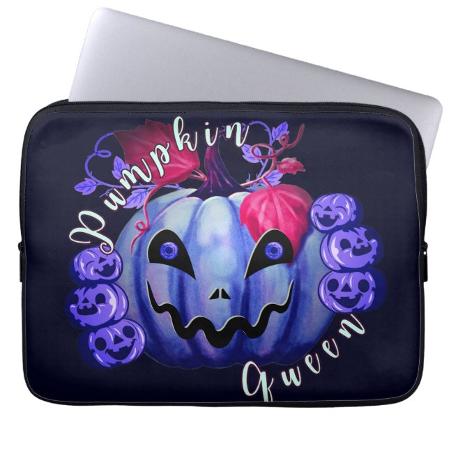 Pumpkin queen laptop sleeve (Front)