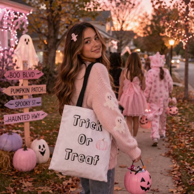 Pumpkin trick or treat tote bag (Creator Uploaded)