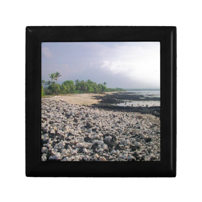 Punaluʻu Black Sand Beach Hawaii Big Island Gift Box (Front)