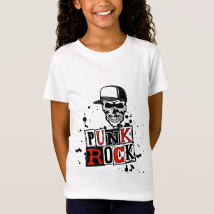 Punk’s Not Dead: The Gritty Skull T-Shirt