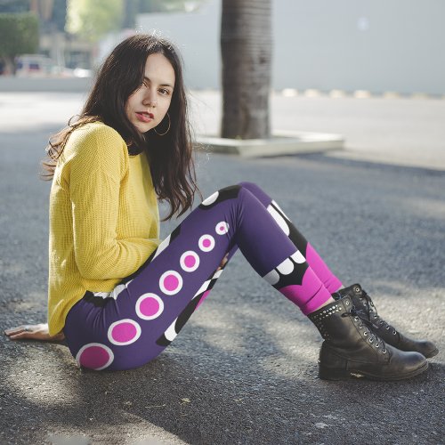 Puple Pink Tiki Capri Leggings