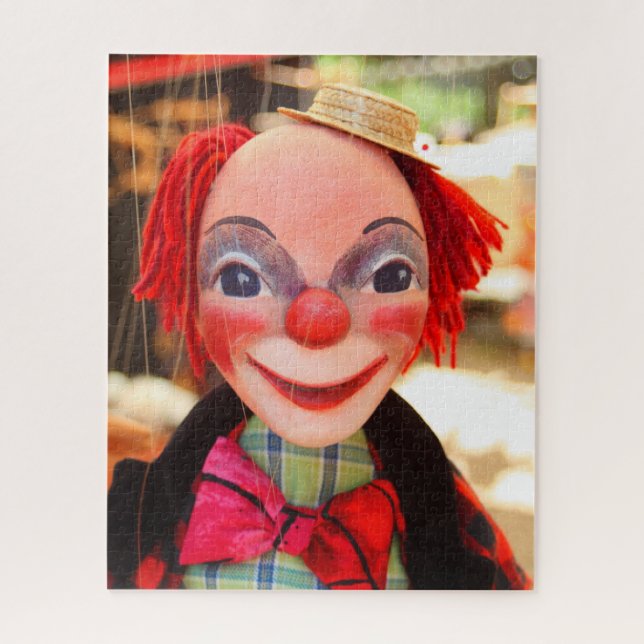 Puppet 520-pc jigsaw puzzle (Vertical)