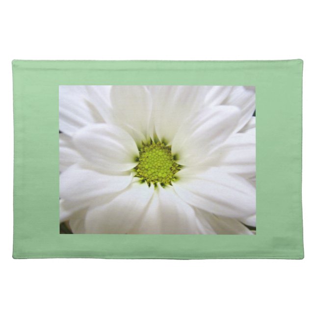 pure white daisy flower cloth placemat (Front)