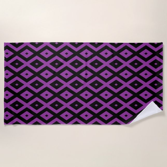 Purple and black diamond pattern beach towel (Front)