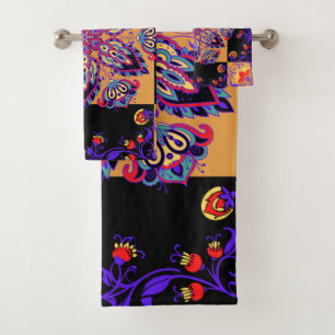 Purple and Black Graphic Artwork, Violet Nature Bath Towel Set
