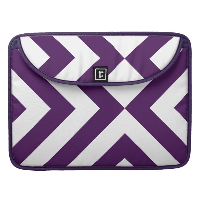 Purple and White Chevrons Sleeve For MacBook Pro (Front Closed)