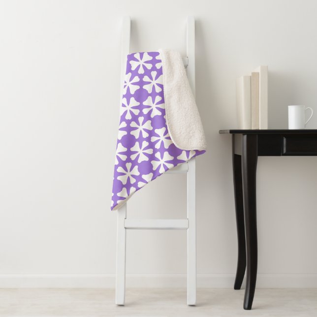 Purple and White Modern Geometric Floral Pattern Sherpa Blanket (In Situ)