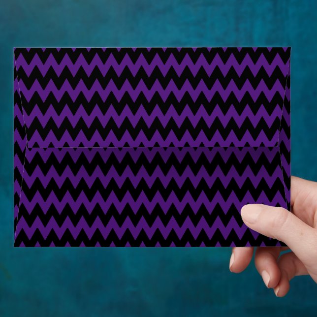 Purple Black Pattern Halloween Party Invitations Envelope (Hand)