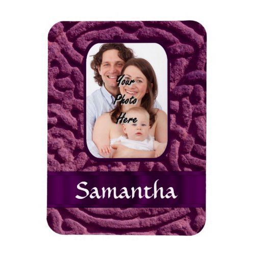 Purple Celtic knotwork symbol