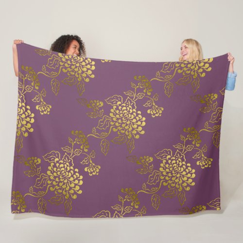 Purple Chrysanthemum Ombre Fade Fleece Blanket