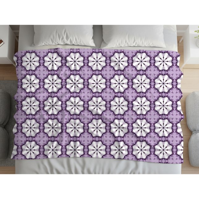 Purple colour geometric mandala pattern fleece blanket (Creator Uploaded)