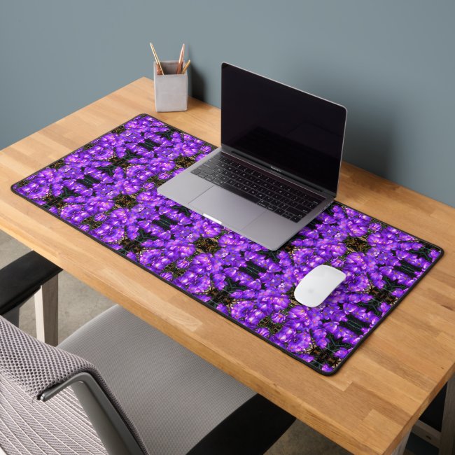 Purple Crocus Flower Pattern Desk Mat