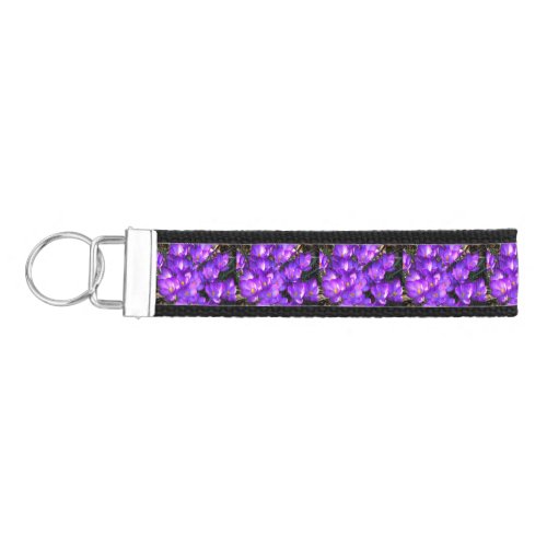 Purple Crocus Flower Pattern Wrist Keychain