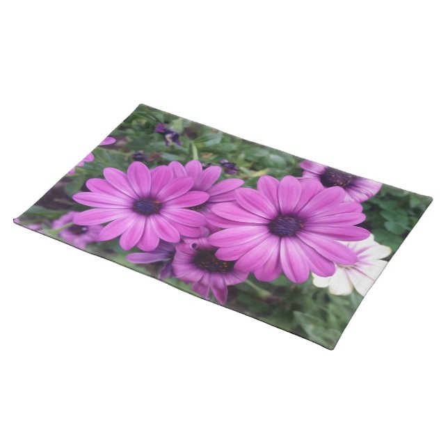 Purple daisies cloth placemat (On Table)