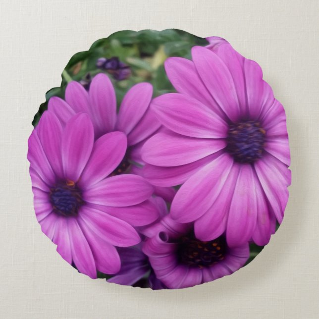 Purple daisies round pillow (Front)