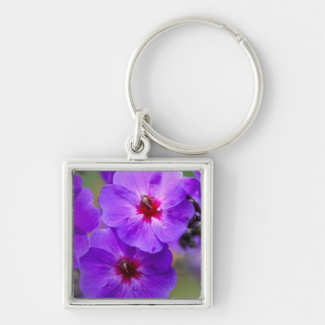 Purple flower keychain (Front)