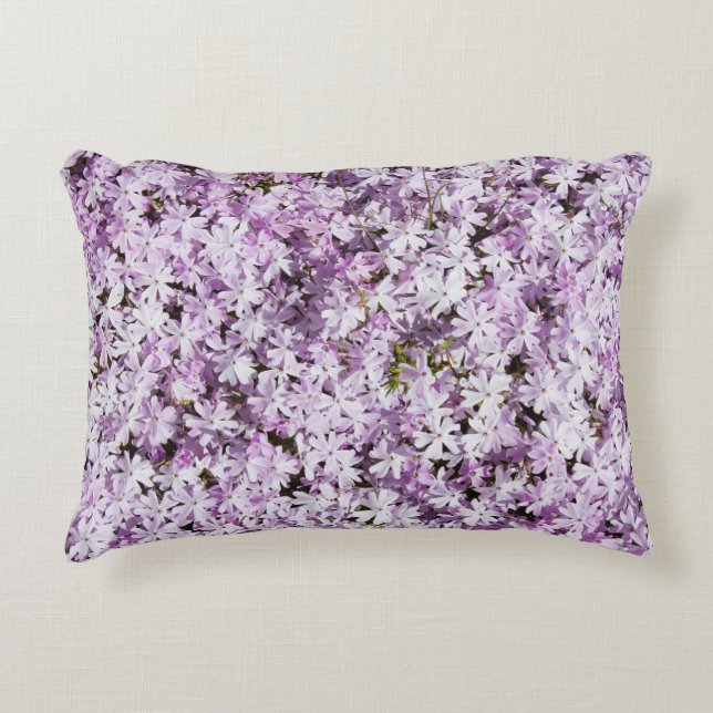 Purple flower, summer freshness backdrop. accent pillow (Front)