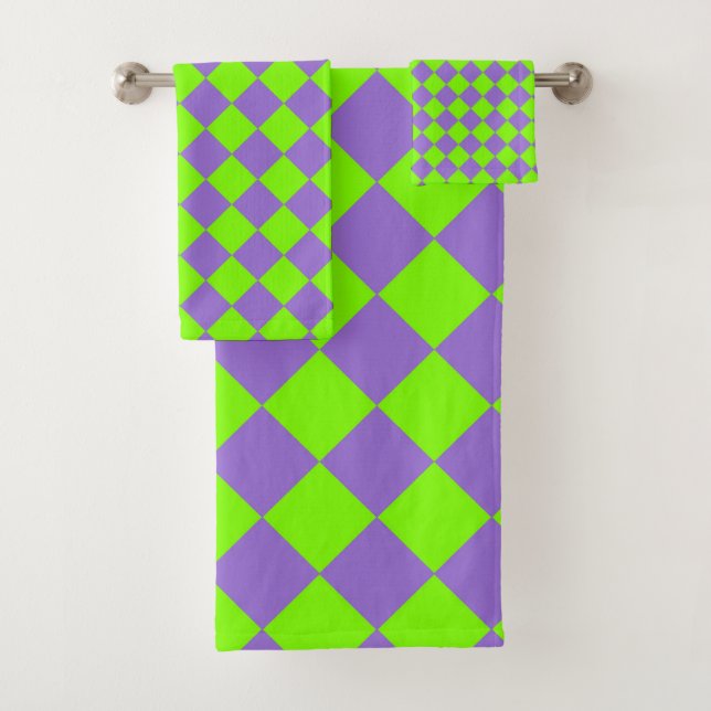 Purple Green Checker Diamond Pattern Bath Towel Set (Insitu)