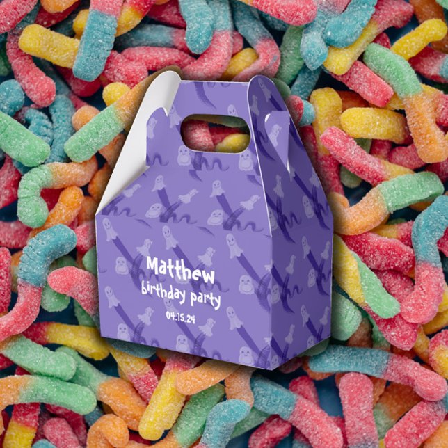 Purple Halloween-themed birthday party Favor Box (Purple Halloween-themed birthday party Favor Box
)