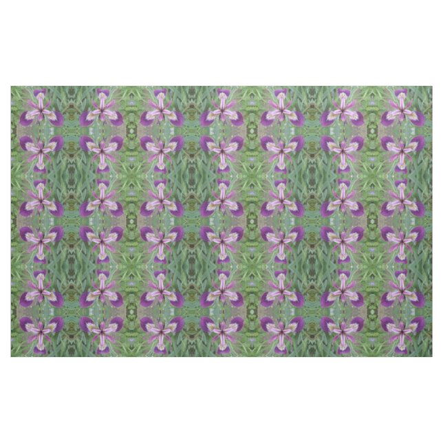 Purple Iris Floral Patterned Fabric (Fat Quarter)