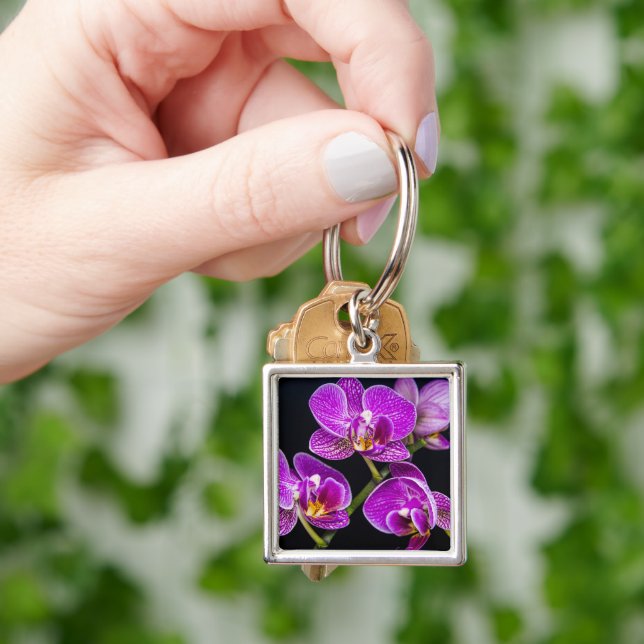 Purple orchid keychain (Hand)