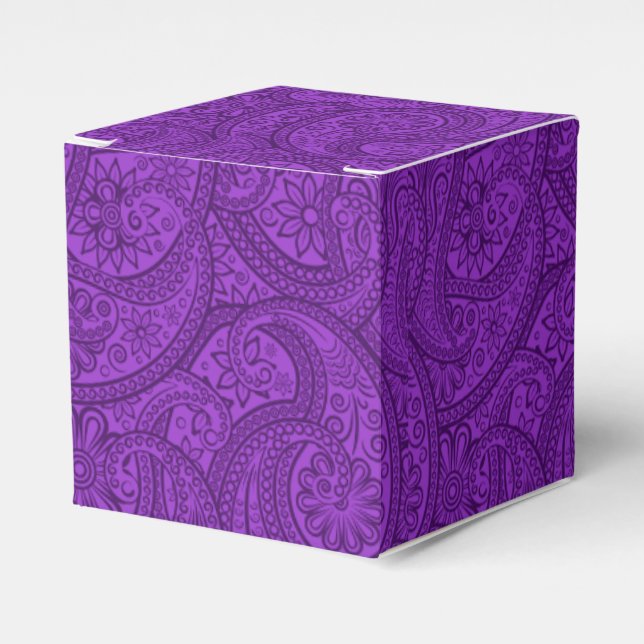 Purple Paisley Favor Boxes (Front Side)