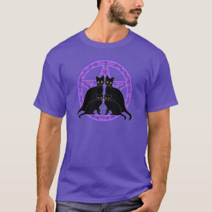 purple pentagram black cats protection wicca pagan T-Shirt