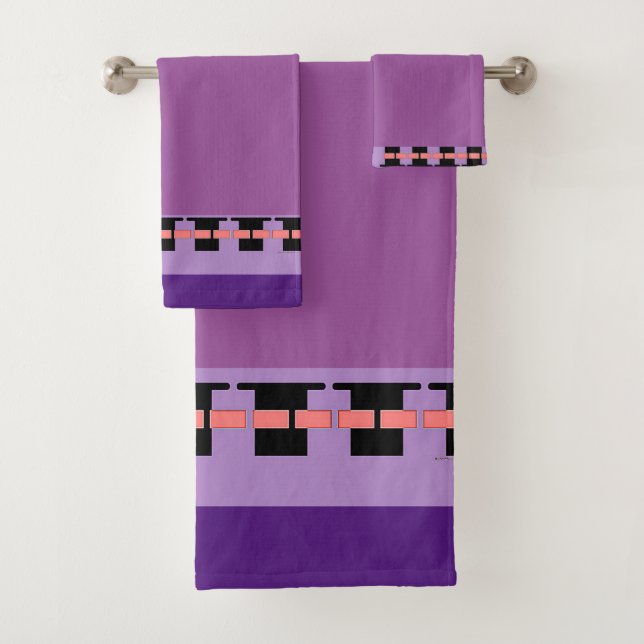 Purple Pillars Trim Bath Towel Set (Insitu)