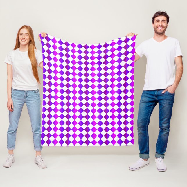 Purple Pink White Checker Diamond Pattern Fleece Blanket (In Situ)