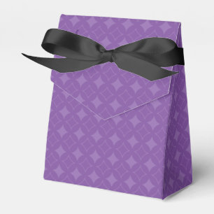 Purple shippo pattern favor boxes