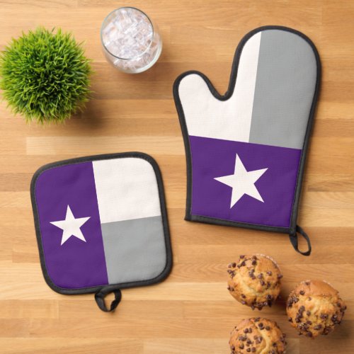 Purple  Silver Gray Texas State Flag Oven Mitt  Pot Holder Set