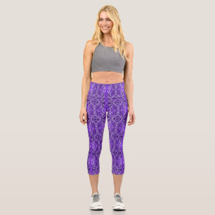 Purple Symmetrical Diamond Shaped Pattern Capri Leggings