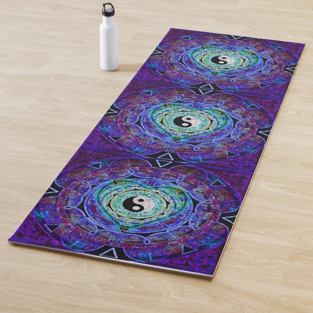 Purple Yin Yang Heart Yoga Mat (In Situ)