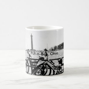 Put-n-Bay, Ohio Perry Monument Photo mug