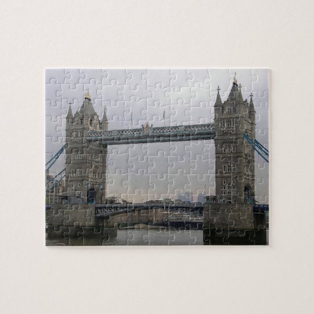 Puzzle with Tower Bridge over the Thames River (Horizontal)