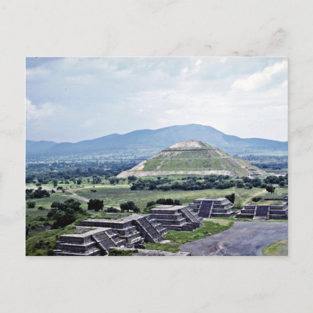 Pyramid Of The Sun, Teotihuacan Complex Postcard (Front)