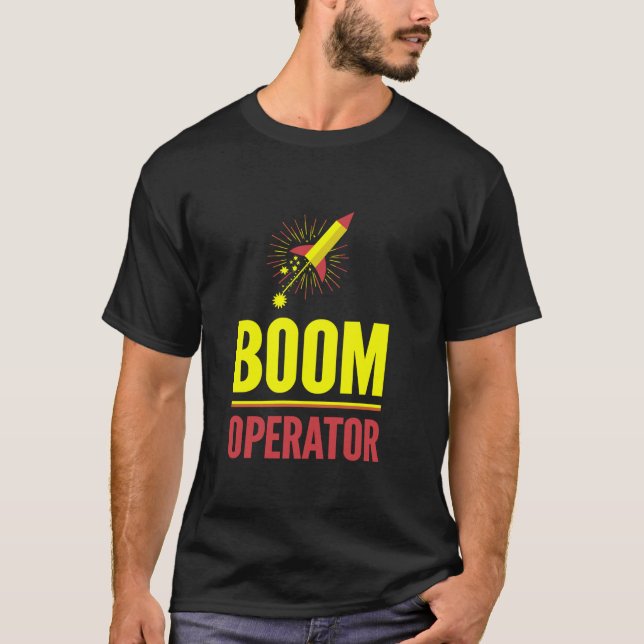 Pyrotechnics Technician Fireworks Expert Special E T-Shirt (Front)