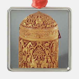 Pyx with relief depicting pleasures of metal ornament