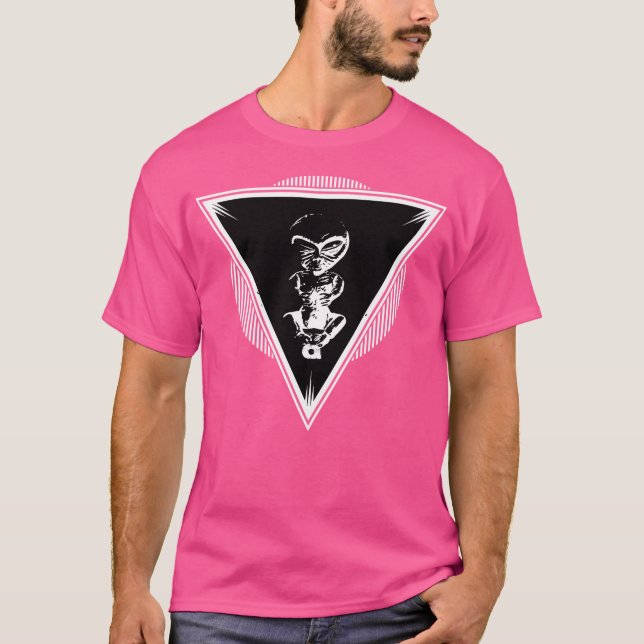 Q-Alien T-Shirt (Front)