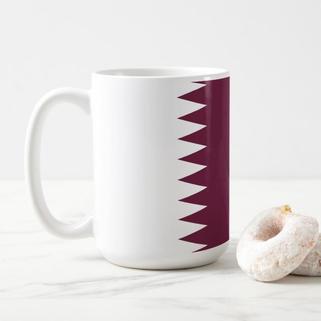 Qatar flag coffee mug (With Donut)