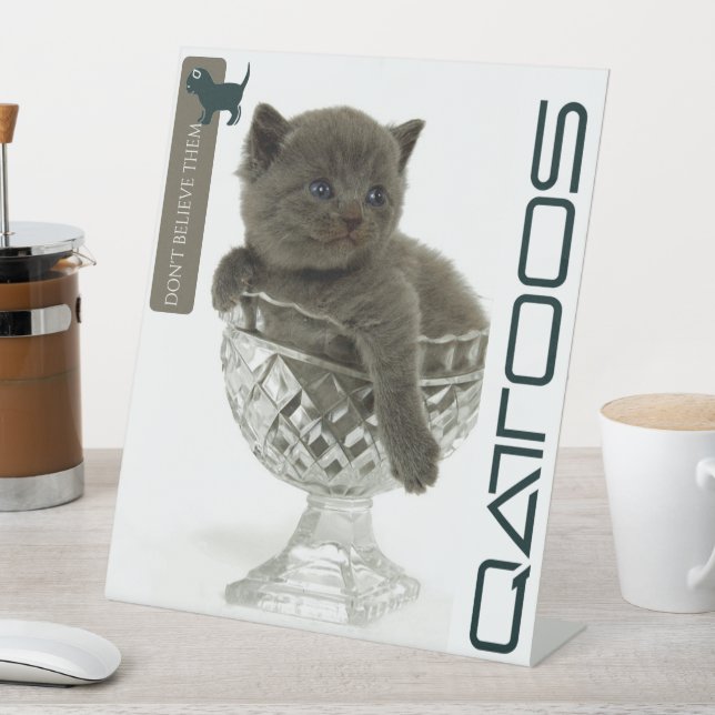 QATTOOS  PEDESTAL SIGN (In SItu)