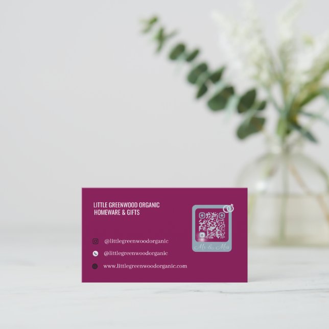 QR Code Business Card |  Modern Minimalist purple (Standing Front)