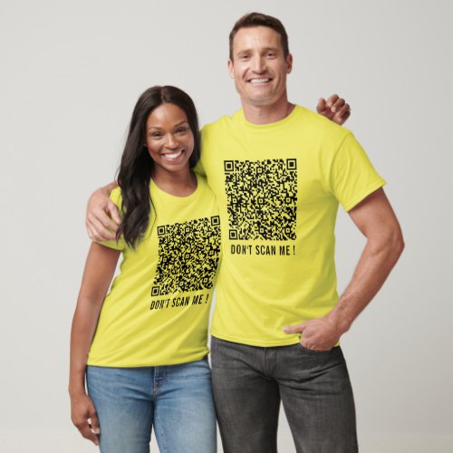 QR Code Scan Info Funny T_Shirt Text Dont Scan Me