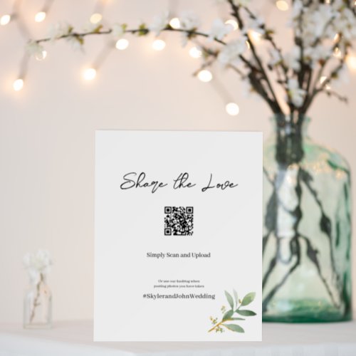 QR code Share the Love Sign Botanical