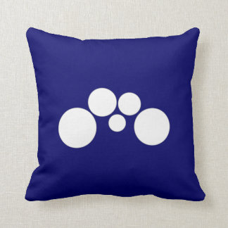 Quads pillow