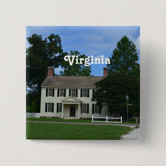 Quaint Williamsburg Button (Front)