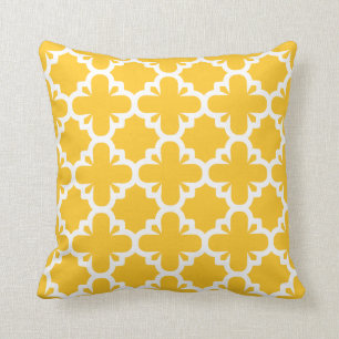 Quatrefoil Flair Pattern Yellow Throw Pillow