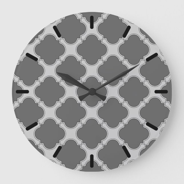 Quatrefoil in shades of gray large clock (Front)