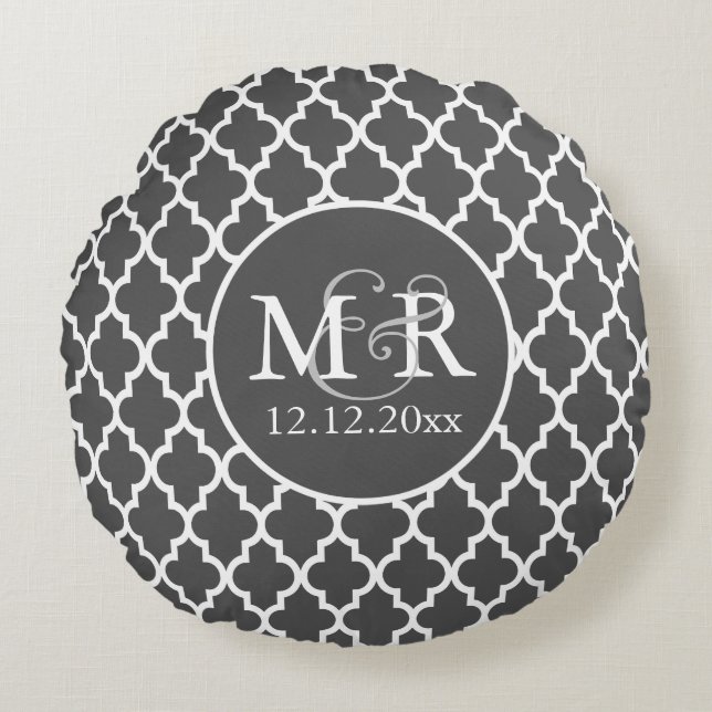 Quatrefoil Monogrammed Wedding Grey and White V2 Round Pillow (Front)